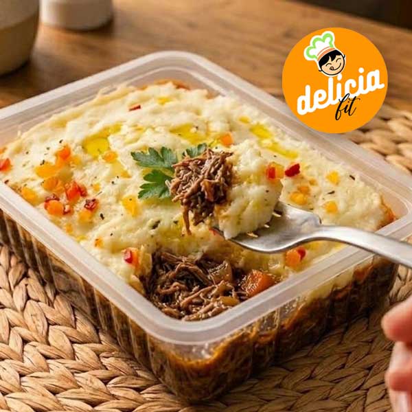 escondidinho de batata com carne de panela marmita delicia fit