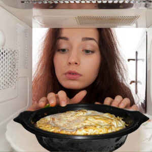 aquecendo batata suíça no microondas