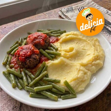 almôndegas com purê de batata e vagem marmita delicia fit porto alegre