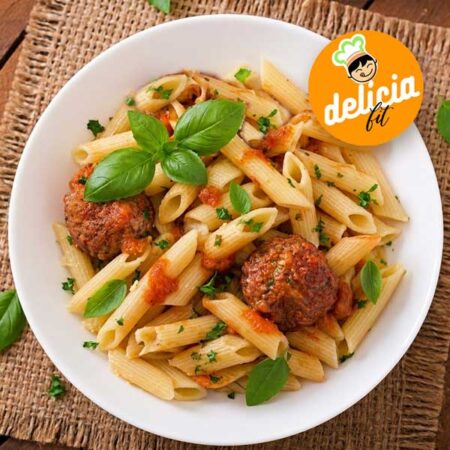 almondegas com massa pene marmita delicia fit