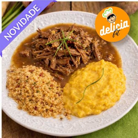 Carne de Panela Desfiada, Creme de Milho e Farofa c/Bacon marmita congelada