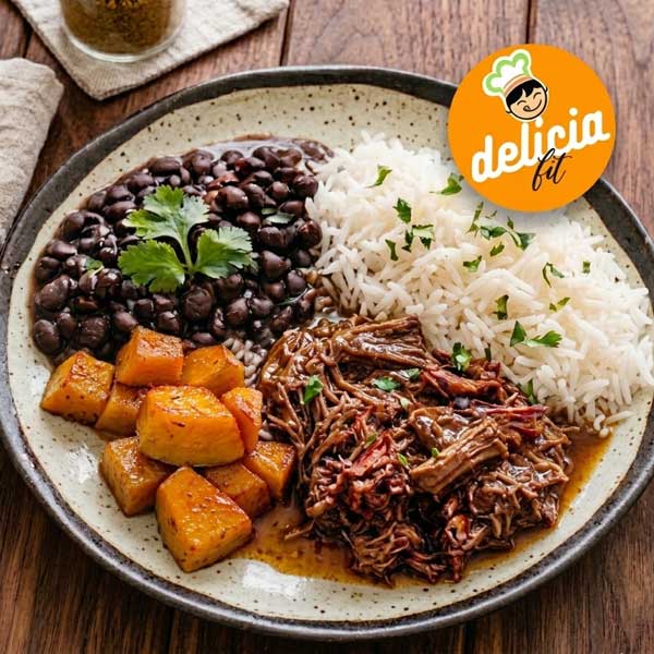 carne de panela arroz feijão e moranga caramelada marmita delicia fit gaudéria