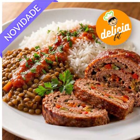 mini rocambole de carne, arroz e lentilha