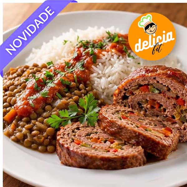 mini rocambole de carne, arroz e lentilha